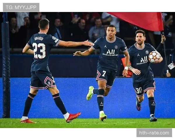 姆巴佩技术单一性争议:持球突破与传球选择的战术结构分析 姆巴佩技术单一性争议:持球突破与传球选择的战术结构分析